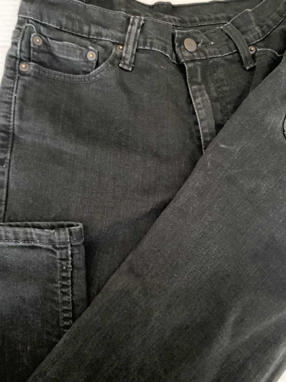 Levi's Black Slim Straight Men's Jeans
